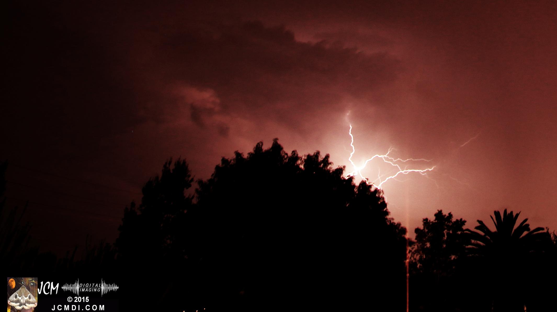 Long exposure lightning image from March 18 2015 Santa Clarita JCMDI.COM
